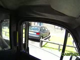 Nghiệp dư vợ fucked lược trong taxi