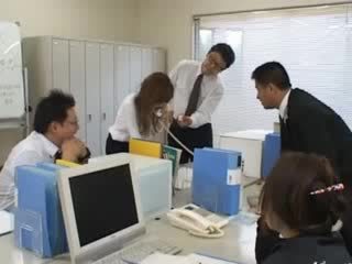Tokyo tajemník od tokyo s prdel mléko