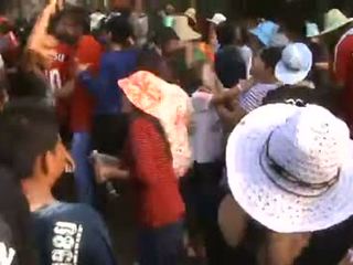 Thailand pueblo niñas sizzling dance en public- p