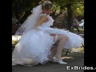 Thực brides upskirts!