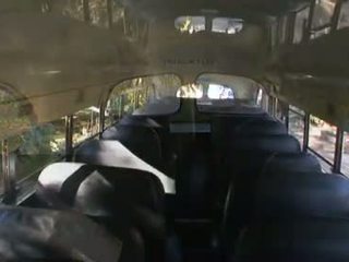 סקסי תלמידת בית ספר gigi rivera הוא slipped a schlong ב the בית ספר אוטובוס