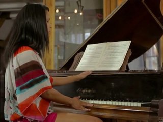 Isabella pianinas lesson