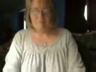 Vecmāmiņa par omegle - netīras kamera sluts