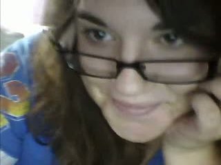 18yo chubby teen getting horny chatting in cam