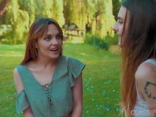 Skinny european lesbian girl fucks with girlfriend in the park Porn Videos