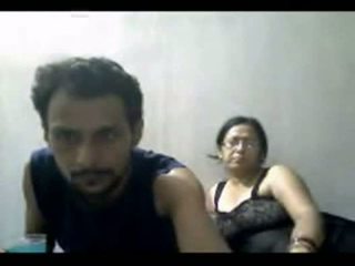 Indiyano maturidad pareha mr at mrs gupta sa webcam