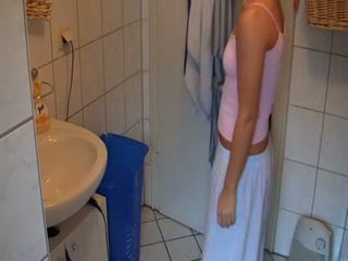 Hottie surprise in her bathroom Video